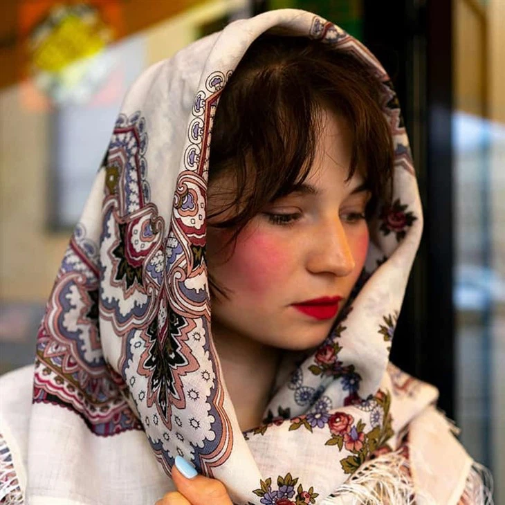 Kerchief Head Scarf